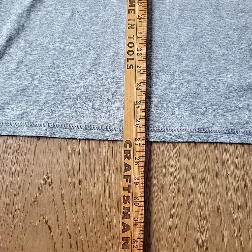 Spyder Rash Guard Shirt Men Medium Gray Geometric UPF 30 Swim Surf Quick Dry Tee